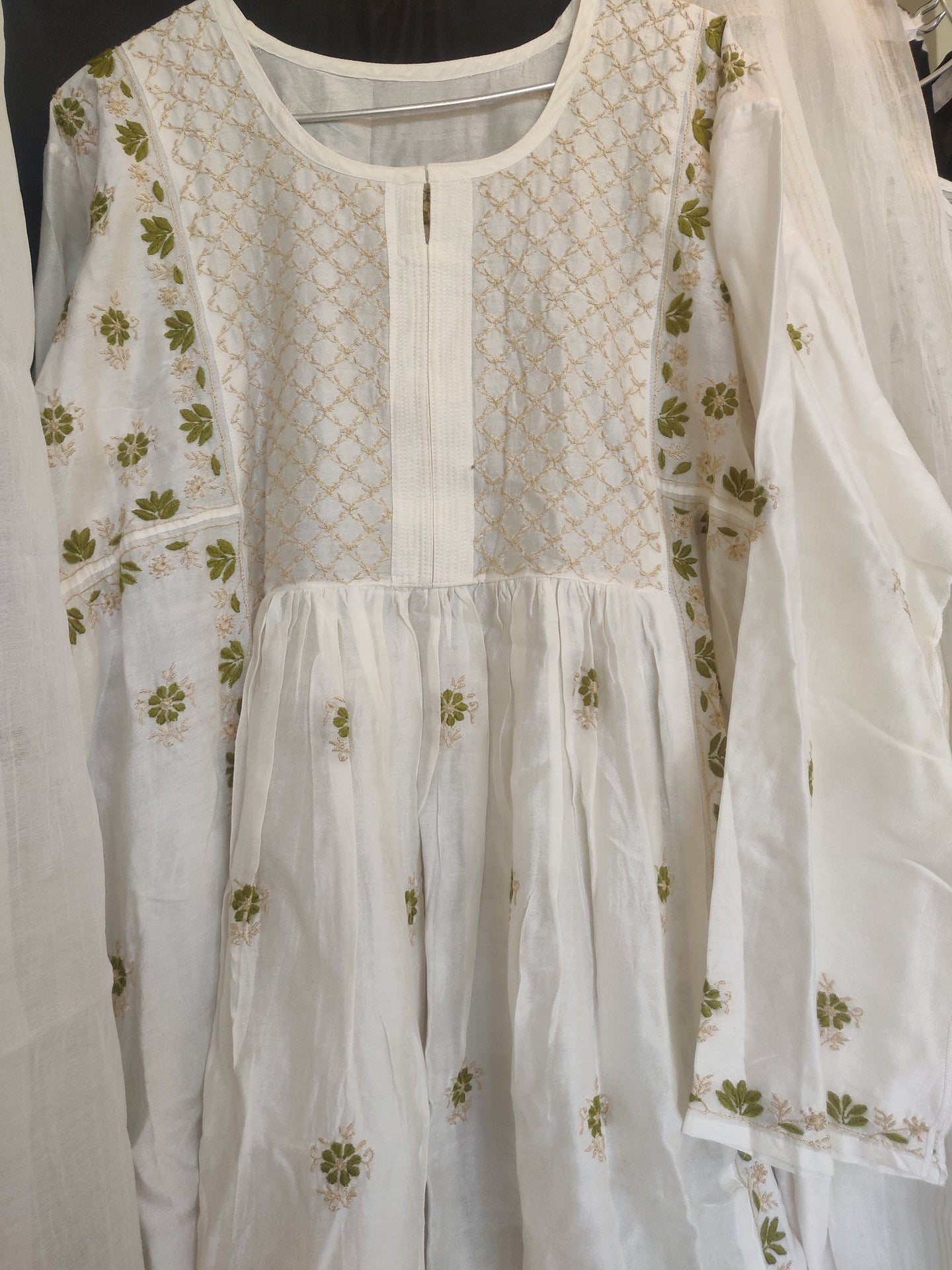 Ivory chanderi silk fine chikankari kurta and dupatta